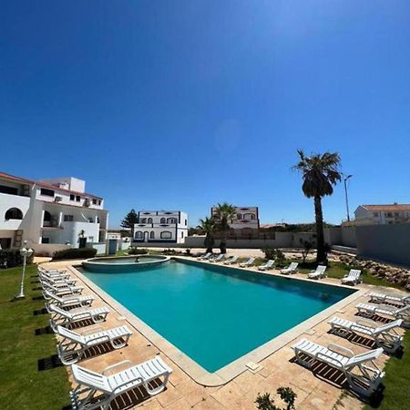 Enjoy Pool, Beach And More At This Nice Apartment Only 3 Minutes From Mareta'S Beach Sagres Extérieur photo